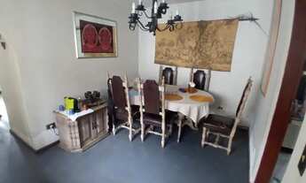 Imagem 5: Sobrado 2 dormitórios, com edícula - próximo a Rede Globo