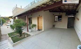 Imagem: Casa com 3 Quartos à venda, 384 m² por