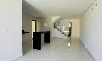 Imagem 3: Imóvel para venda tem 133 metros quadrados com 4 quartos em Coité - Eusébio - CE