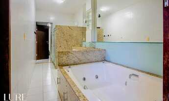 Imagem 3: Casa Super Espaçosa! 1000m - 4 Suítes em Candelária - Natal - RN