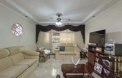 Imagem: CASA À VENDA 257M² 3 DORMITÓRIOS 1 SUÍTE