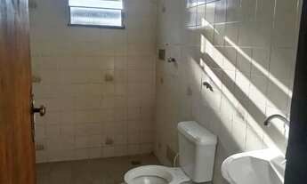 Imagem 2: Aluga-se excelente casa na Avenida Principal do Rocha