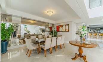 Imagem 2: Casa em Condomínio, 04 Quartos, 06 Vagas, Campo Comprido, Curitiba