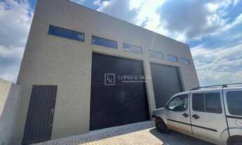 Imagem: Galpão com 238m² com mezanino Disponivel