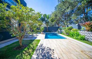 Imagem 2: Casa com 3 dormitórios, sendo 3 suítes para venda - Granja Viana - Cotia/SP