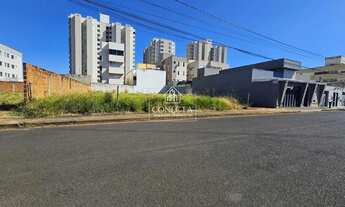 Imagem: Excelente área no bairro Novo Mundo, muito