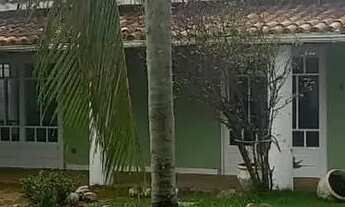 Imagem 2: Casa à Venda com 3 suítes em Condominio fechado