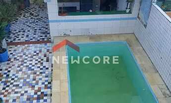 Imagem 7: Sobrado em Avenida São Paulo - Parque Marinho - Mongaguá/SP