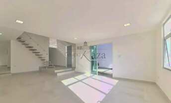 Imagem 2: Casa Sobrado - Cidade Vargas - 4 Dormitórios - 250m²