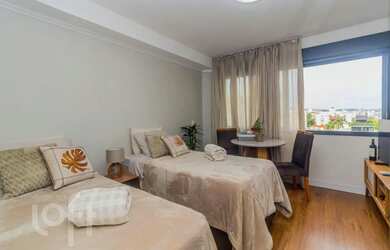 Imagem 3: Imóvel para venda possui 24 metros quadrados com 1 quarto em Bela Vista - Porto Alegre - R