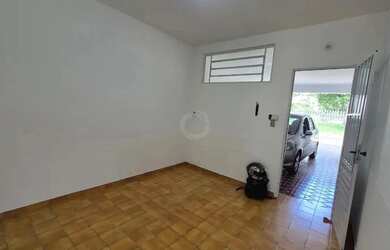 Imagem 2: Casa Versátil para Moradia ou Uso Comercial