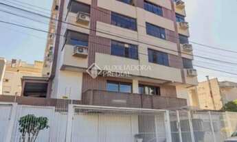 Imagem 3: Mobiliado com duas garagens da Rua Afonso Rodrigues