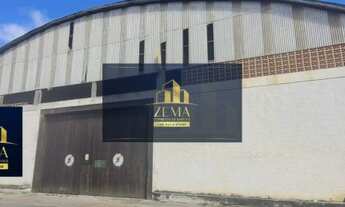 Imagem 4: Galpão com 2400 m2, vão livre, terreno de 30 x 80 metros