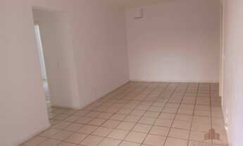 Imagem 2: Apartamento com 2 dormitórios à venda, 68 m² por R$ 330.000,00 - Corrêas - Petrópolis/RJ