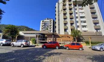 Imagem 6: Olha o tamanho deste Apto c/ 03 quartos/suíte, prédio c/ piscina e a localização top