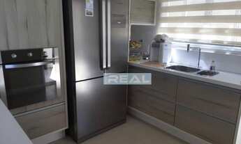 Imagem 7: Extraordinária casa no Portal dos Ipes - Lago de carpas na sala e 3 Suítes