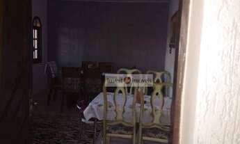 Imagem 2: Casa Perto da Andromeda, lote inteiro com edícula