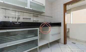 Imagem 7: Apartamento / 2 Dormitórios / 1 Vaga / Petrópolis / Porto Alegre