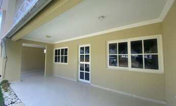 Imagem 3: Casa com 3 qts sendo 1 suíte, banheira, dce, piscina, salão de festa, playground, portaria