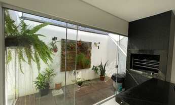 Imagem 4: Casa ampliada com cozinha gourmet e 2 suítes no Condomínio Rio Claro, Jardim Imperial, Cui