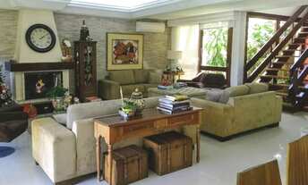 Imagem 2: Porto Alegre - Casa Padrão - Três Figueiras