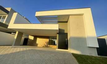 Imagem 5: Casa Imponente. Nova. Preço de Ocasião. Para pessoas Exigentes. Local Sensacional. Nível A