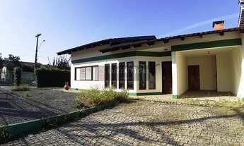 Imagem: Casa plana à venda no bairro Glória, Joinville/SC