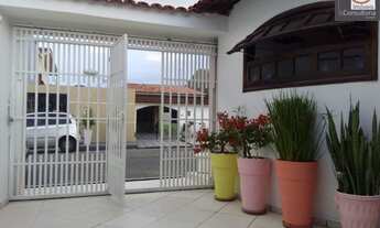 Imagem 6: VENDO LINDA CASA TÉRREA C/ MEZANINO, ESTILO COLONIAL, 2/4 (1 SUÍTE), CJ. JARDIM AMÉRICA, M