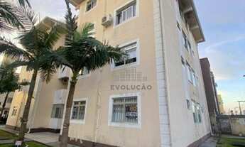 Imagem 3: Belo apartamento, com 2 quartos, 1 banheiro, vaga, Areias, São José/SC