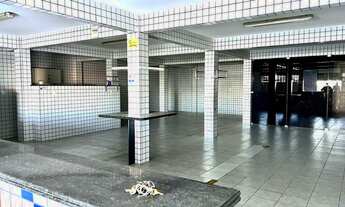 Imagem 6: Prédio comercial na Zona Norte