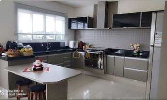 Imagem: Linda casa em condomínio, a 2km do centro