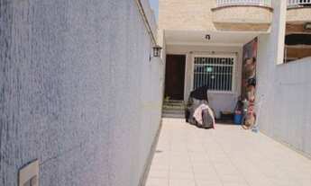 Imagem 3: Sobrado com 4 dormitórios - venda por R$ 900.000,00 ou aluguel por R$ 3.500,00/mês - Cháca