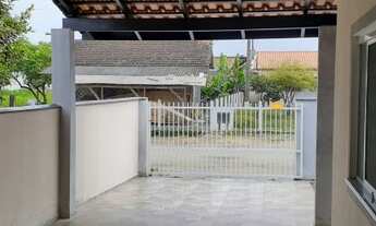 Imagem 2: Casa para venda tem 120 metros quadrados com 3 quartos em Centro - Balneário Barra do Sul