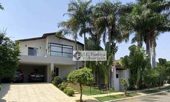 Imagem: Casa de condomínio em Cotia, por R$ 2.800.000