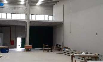 Imagem 5: BARRACÃO NOVO Galpão / depósito com 5 vagas na garagem