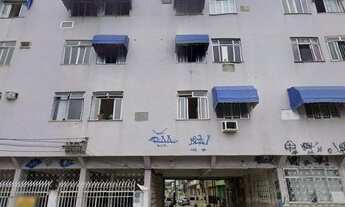 Imagem 1: Apartamento para Locação em Rio de Janeiro, OSWALDO CRUZ, 2 dormitórios, 1 banheiro, 1 vag