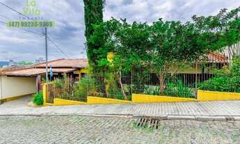 Imagem 2: Residência com 03 Dormitórios(01 suíte), para VENDA. Apenas R$ 950.000,00 Excelente locali