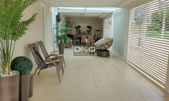 Imagem 3: CASA, SOBRADO, DE ESQUINA, 4 QUARTOS, 2 SUÍTES, REFORMADA, PORCELANATO, MODERNA, HIDROMASS