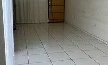 Imagem 7: Casa para venda possui 75 metros quadrados com 2 quartos em Jardim Atami - Maringá - PR