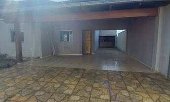 Imagem: CASA NO PARQUE PIRINEUS