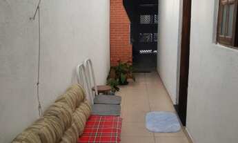 Imagem 4: Térrea para venda possui 75 metros quadrados com 1 quarto