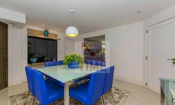 Imagem 4: Casa com 4 dormitórios à venda, 680 m² por R$ 5.252.000,00 - São Lourenço - Curitiba/PR