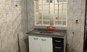 Imagem 2: ALUGO CASA COM LOCALIZAÇÃO PRIVILEGIADA