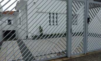 Imagem 2: SOBRADO A VENDA COM 315 M2 DE TERRENO E SEIS VAGAS DE GARAGEM