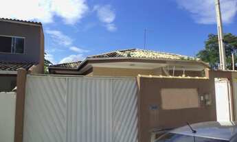 Imagem 2: Linda casa linear, 3 quartos, sendo 1 suíte, 3 vagas, próximo ao centro de Rio das Ostras