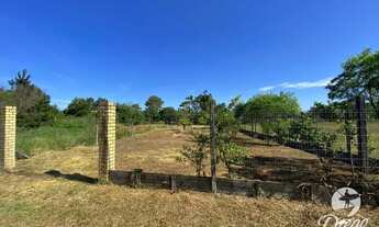 Imagem: Terreno a venda com matrícula medindo 679,15