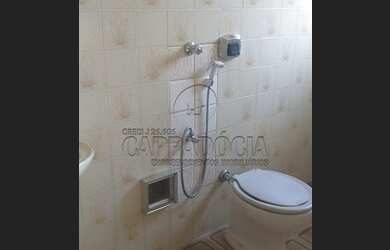 Imagem 2: Casa para venda em bairro Bom Jardim OTIMO LOCAL de 182.00m² com 2 Quartos, 1 suite,02 ba