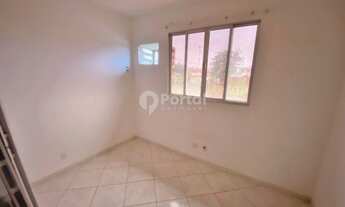 Imagem 7: Casa de condomínio sobrado para venda tem 180 metros quadrados com 3 quartos