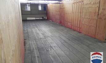 Imagem 2: Galpão para alugar, 430 m² por R$ 3.000,00/mês - Nossa Senhora Aparecida - Juiz de Fora/MG