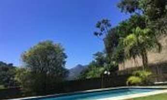 Imagem 2: Casa para venda tem 700 metros quadrados com 5 quartos em Quarteirão Ingelheim - Petrópoli